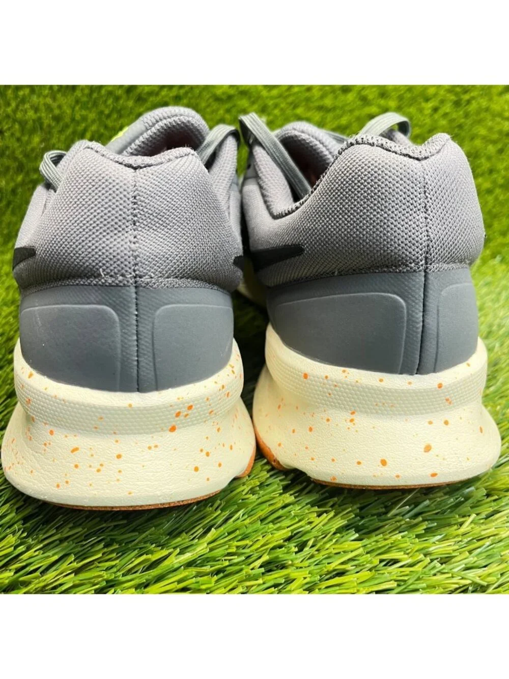 Nike please review